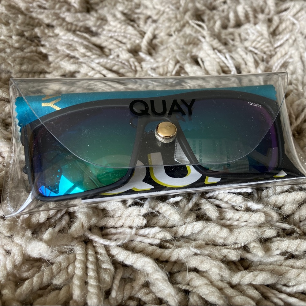 Quay Let it Run Sunglasses